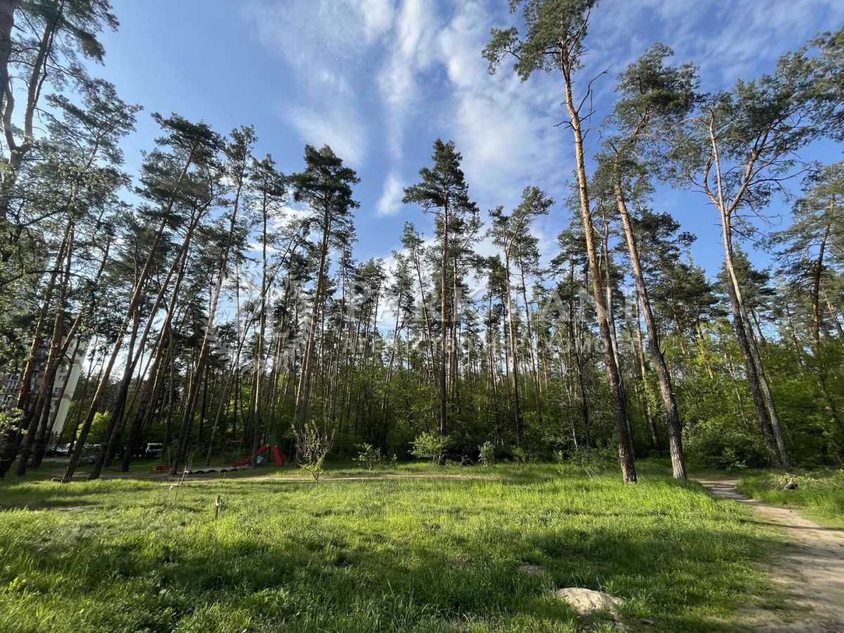 Продажа 2-комнатной квартиры 89.7 м², Генерала Матыкина ул., 12