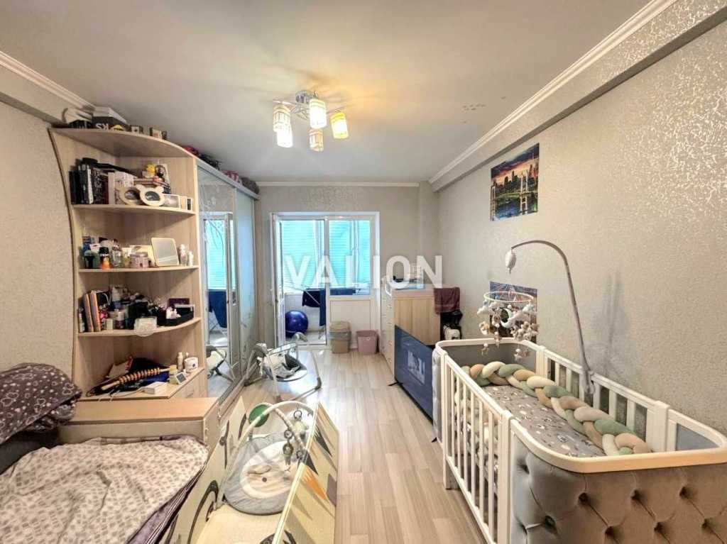 Продаж 3-кімнатної квартири 71 м², Академіка Курчатова вул., 13