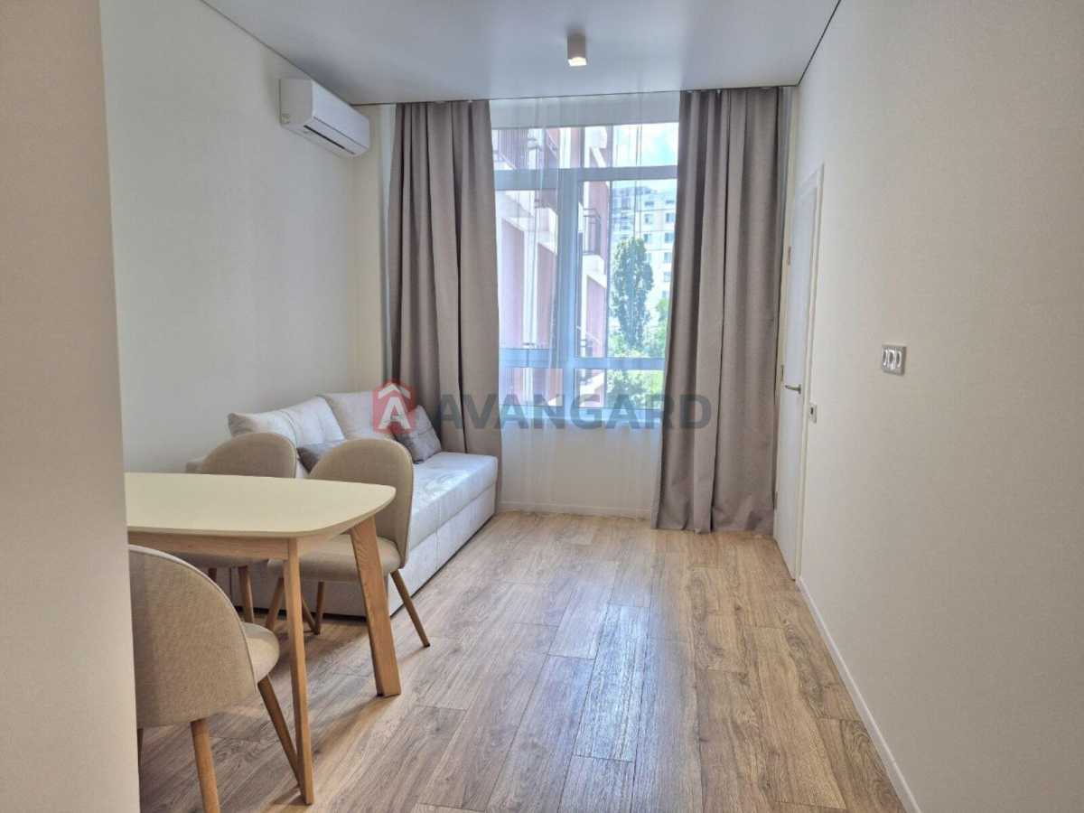 Продажа 1-комнатной квартиры 37 м², Дмитрия Луценко ул., 6