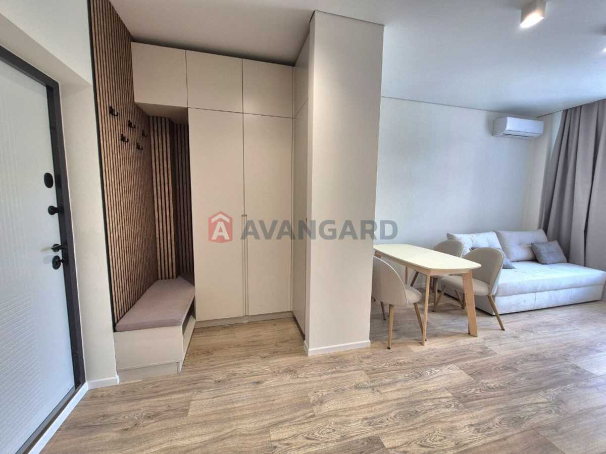Продажа 1-комнатной квартиры 37 м², Дмитрия Луценко ул., 6