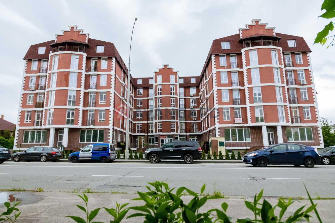 Продажа 1-комнатной квартиры 37 м², Дмитрия Луценко ул., 6