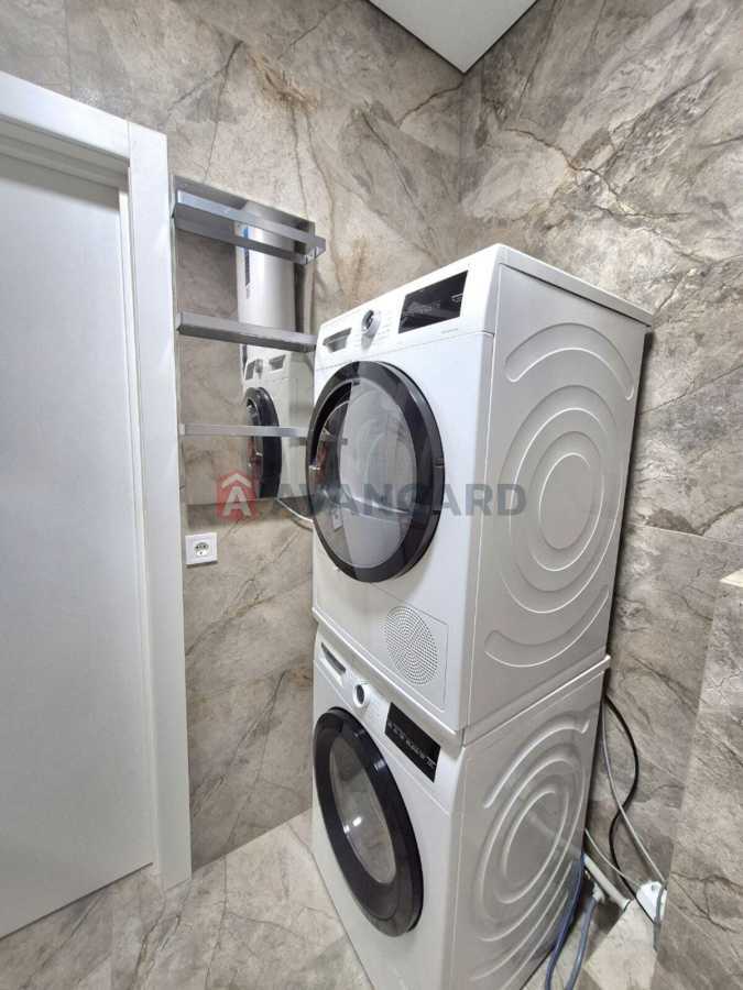 Продажа 1-комнатной квартиры 37 м², Дмитрия Луценко ул., 6