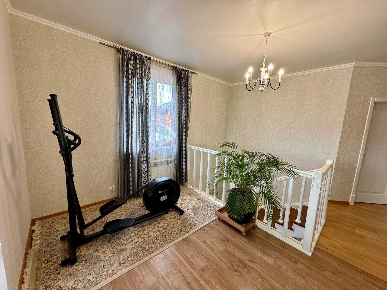 Продаж будинку 276 м², Старокняжицька (Л.Толстого)