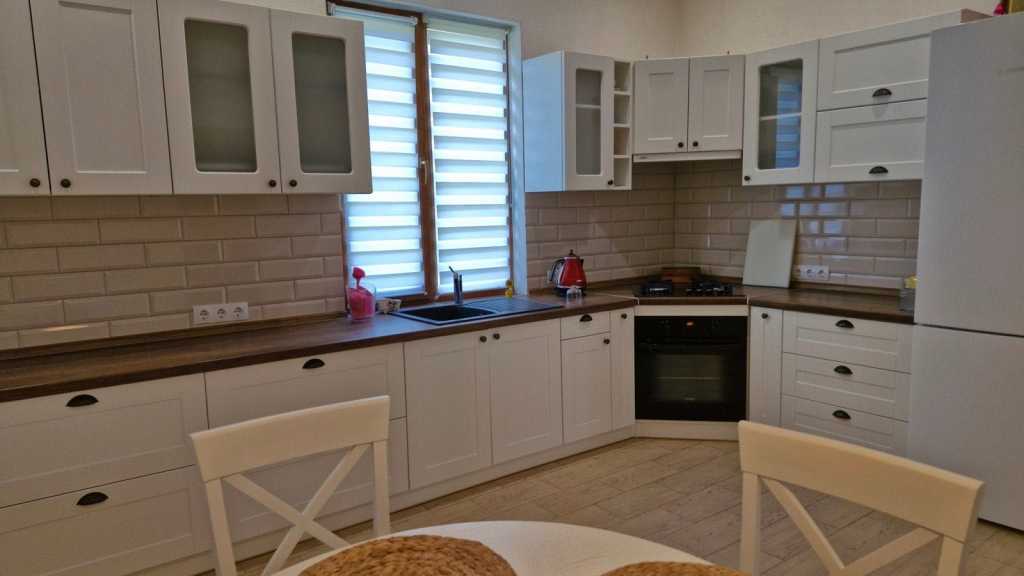Продаж будинку 180 м², Українки