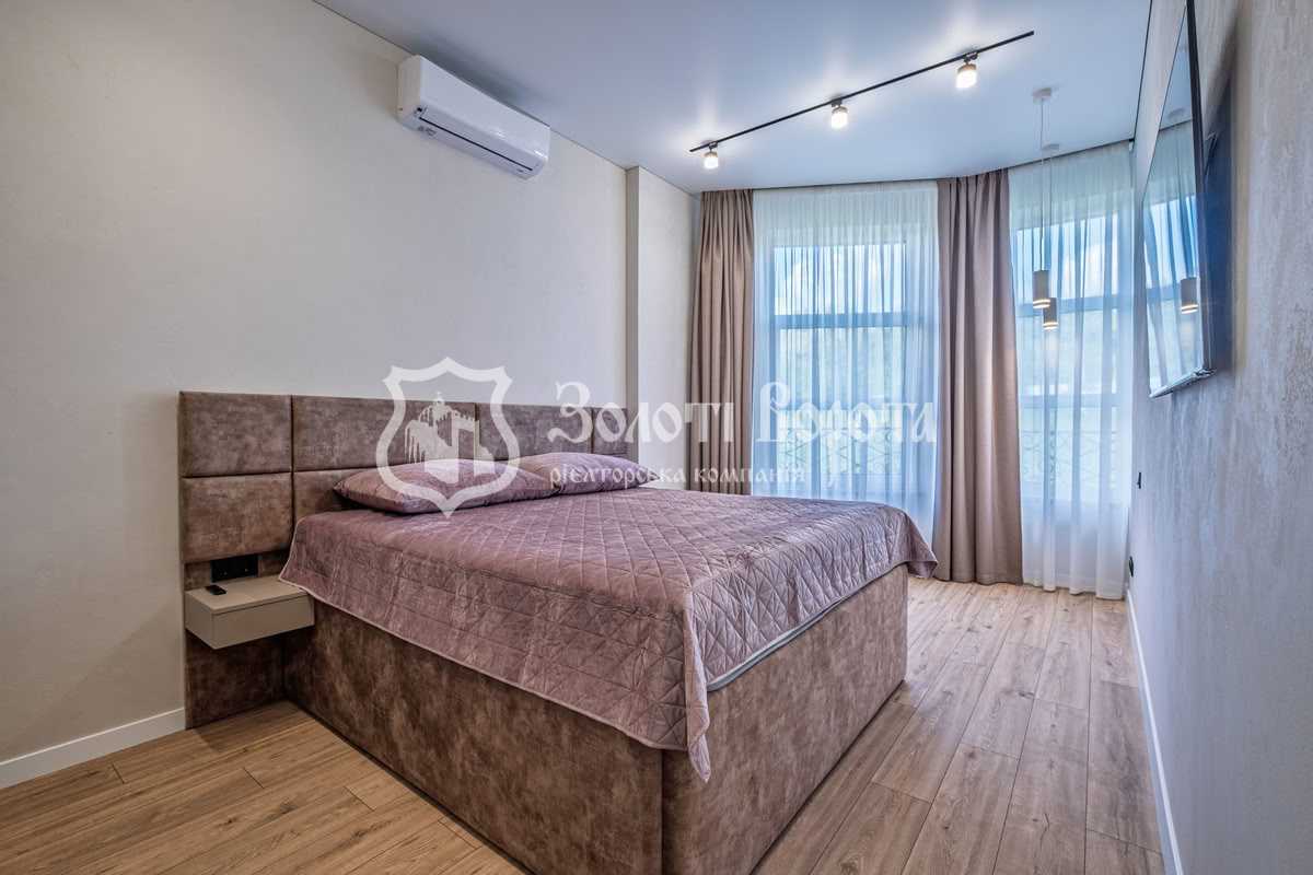 Продаж 2-кімнатної квартири 60 м², Михайла Бойчука вул., 17/10