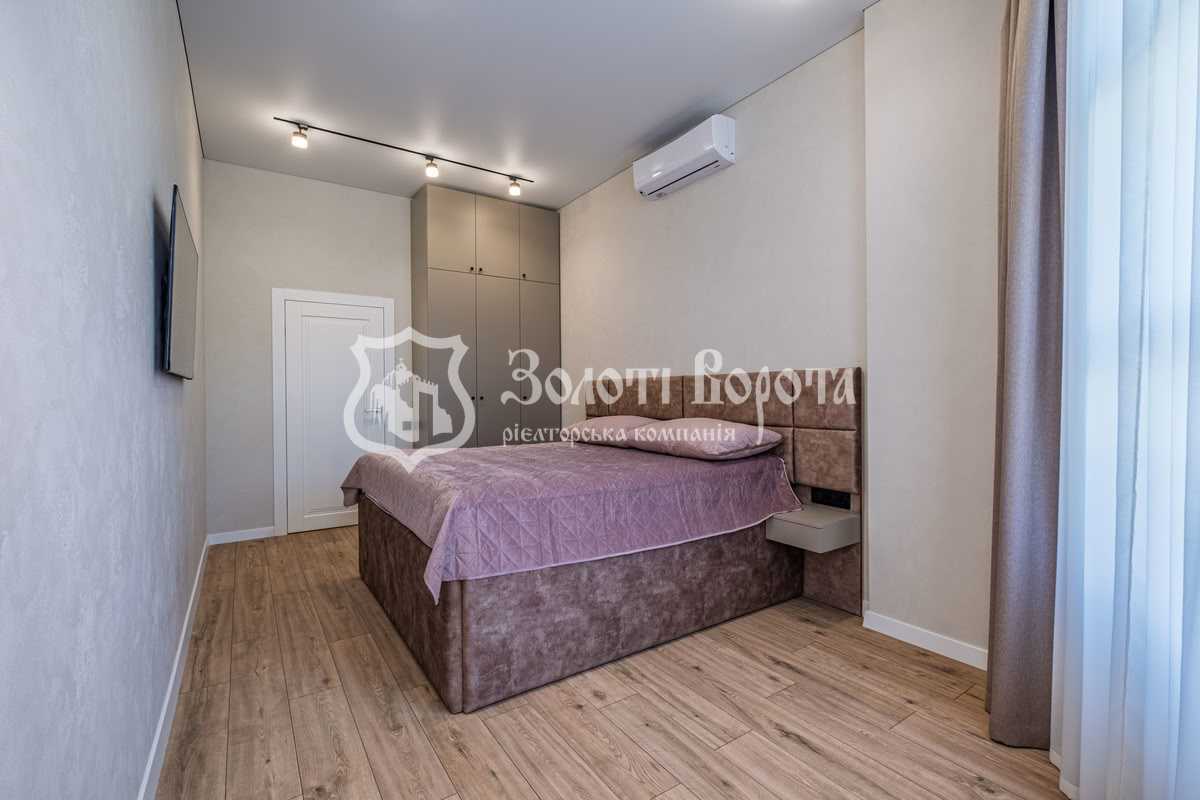 Продаж 2-кімнатної квартири 60 м², Михайла Бойчука вул., 17/10