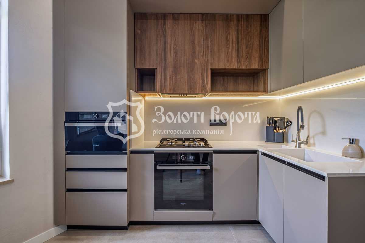 Продаж 2-кімнатної квартири 60 м², Михайла Бойчука вул., 17/10