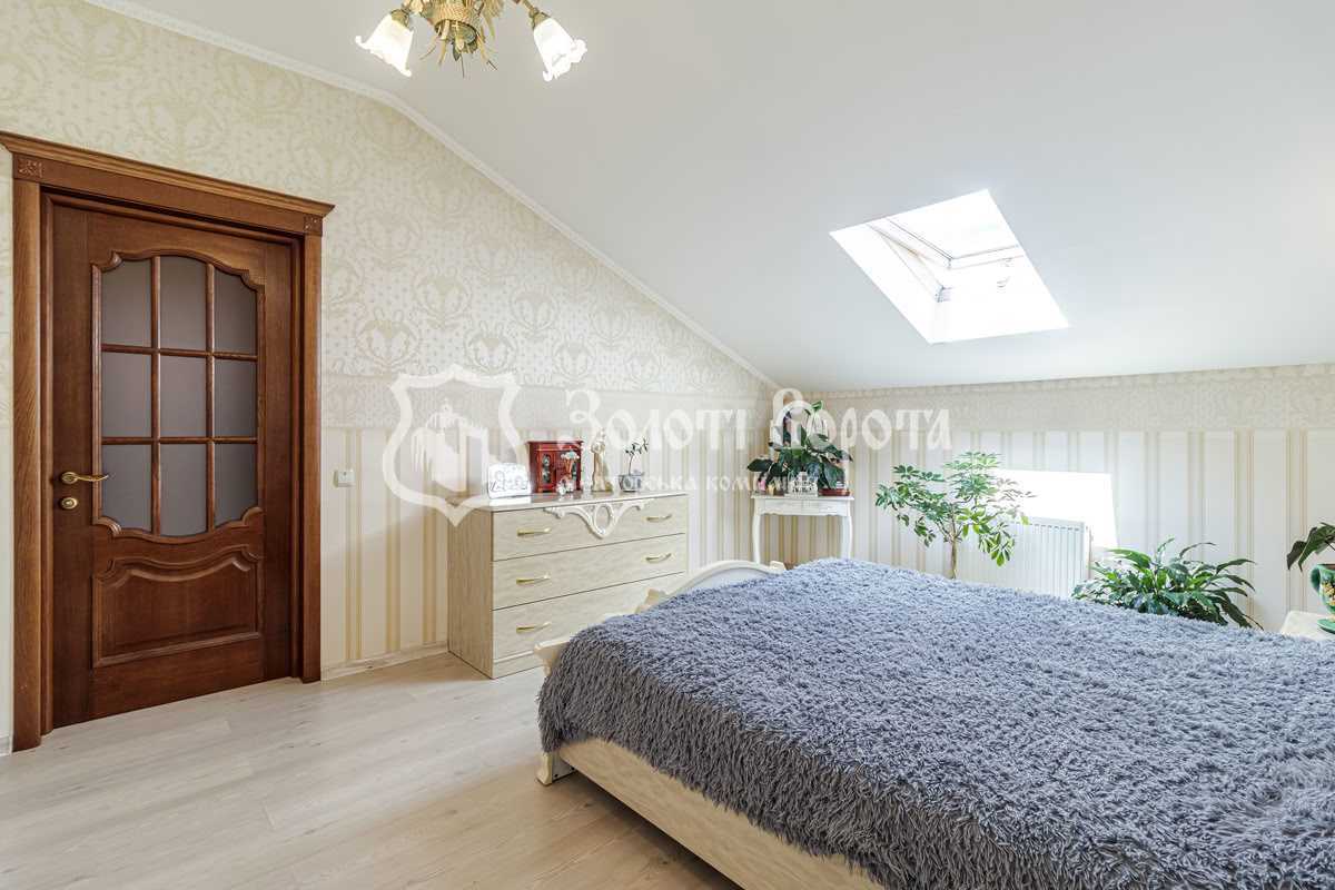 Продаж 2-кімнатної квартири 94.6 м², Івана Франка вул., 5