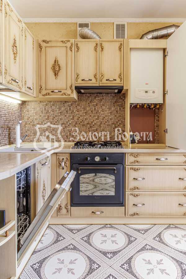 Продаж 2-кімнатної квартири 94.6 м², Івана Франка вул., 5