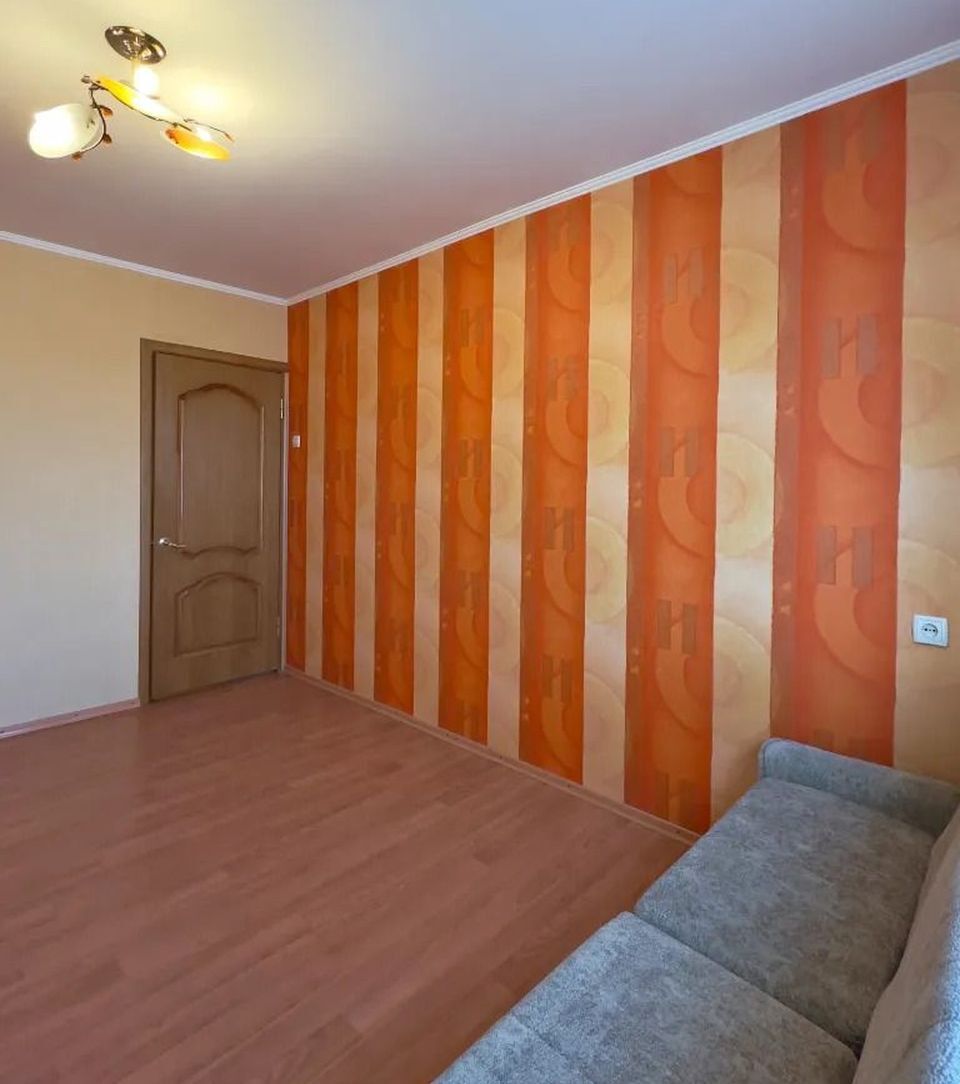 Продаж 3-кімнатної квартири 70 м², Донецьке шосе, 124