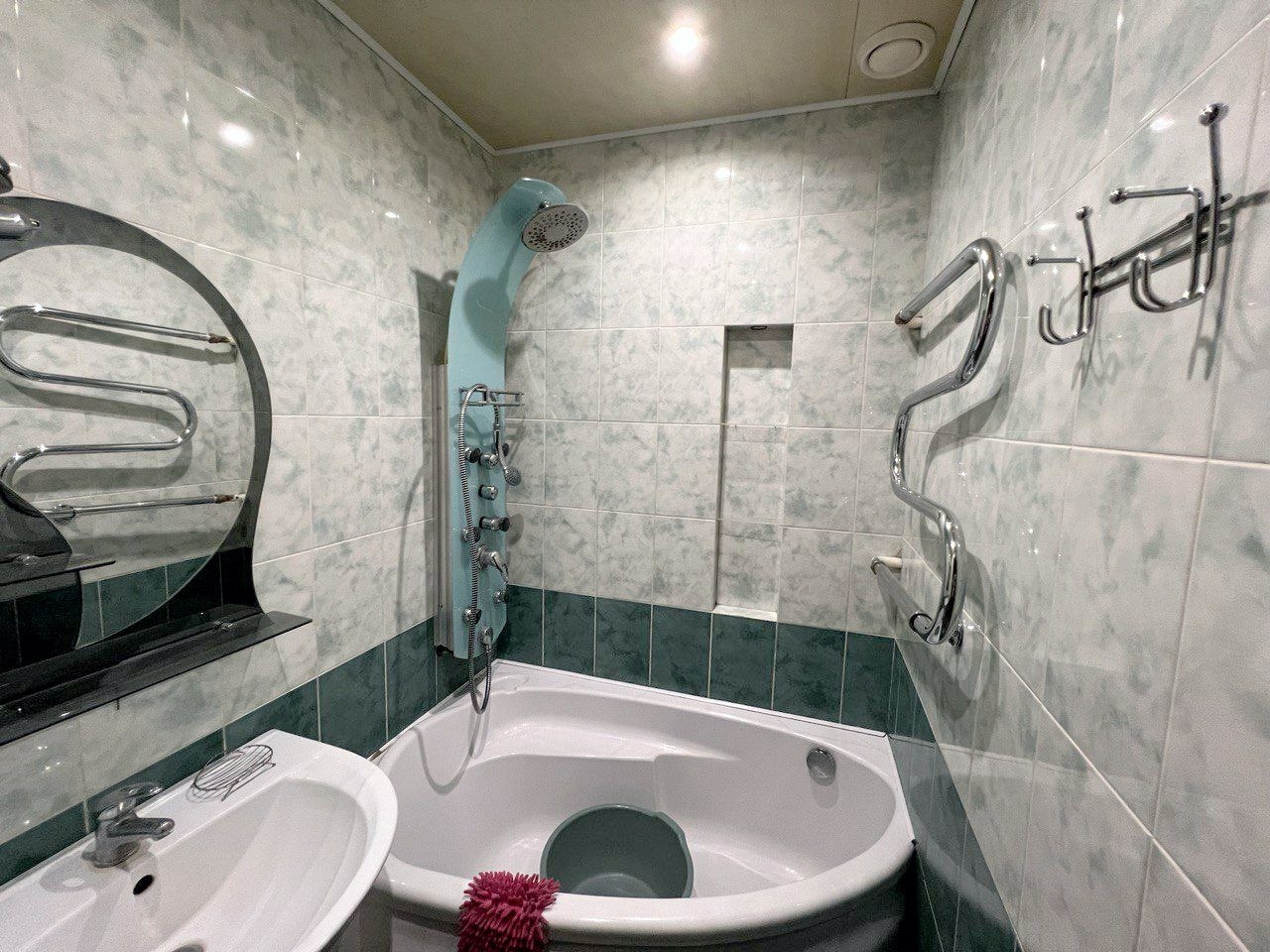Продаж 3-кімнатної квартири 70 м², Донецьке шосе, 124