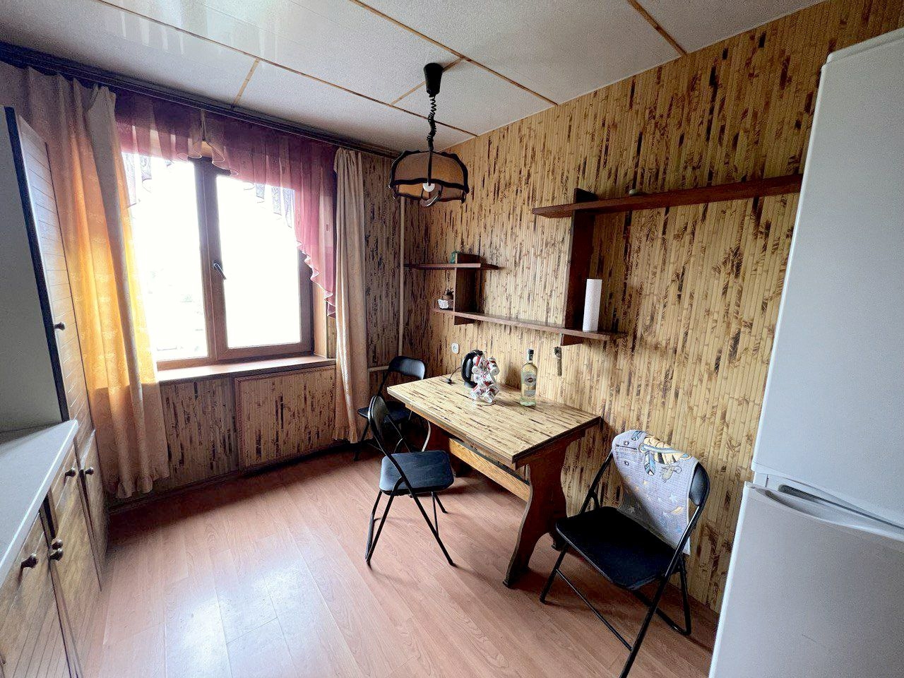 Продаж 3-кімнатної квартири 70 м², Донецьке шосе, 124