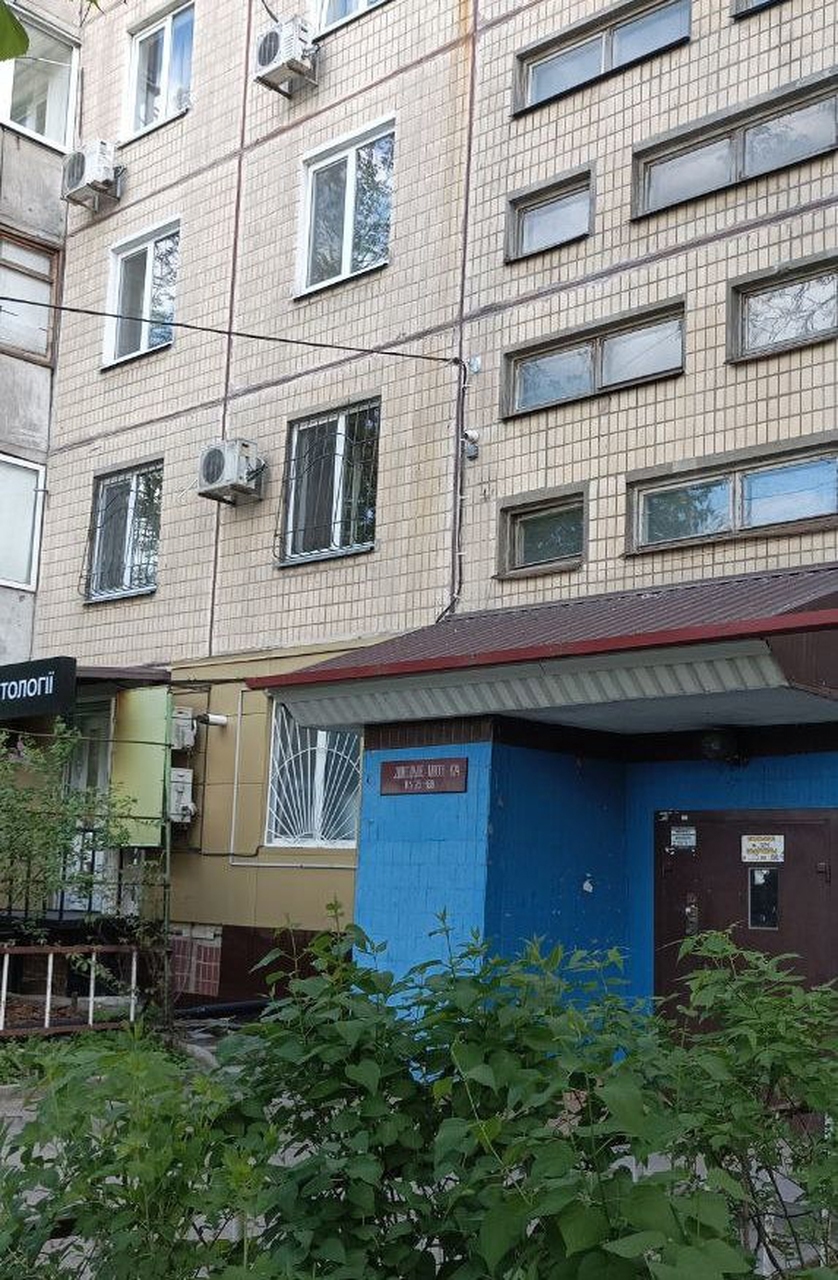 Продаж 3-кімнатної квартири 70 м², Донецьке шосе, 124