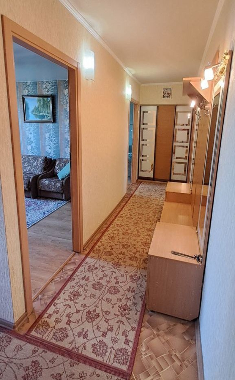 Продаж 3-кімнатної квартири 70 м², Миколая Михновського вул., 11