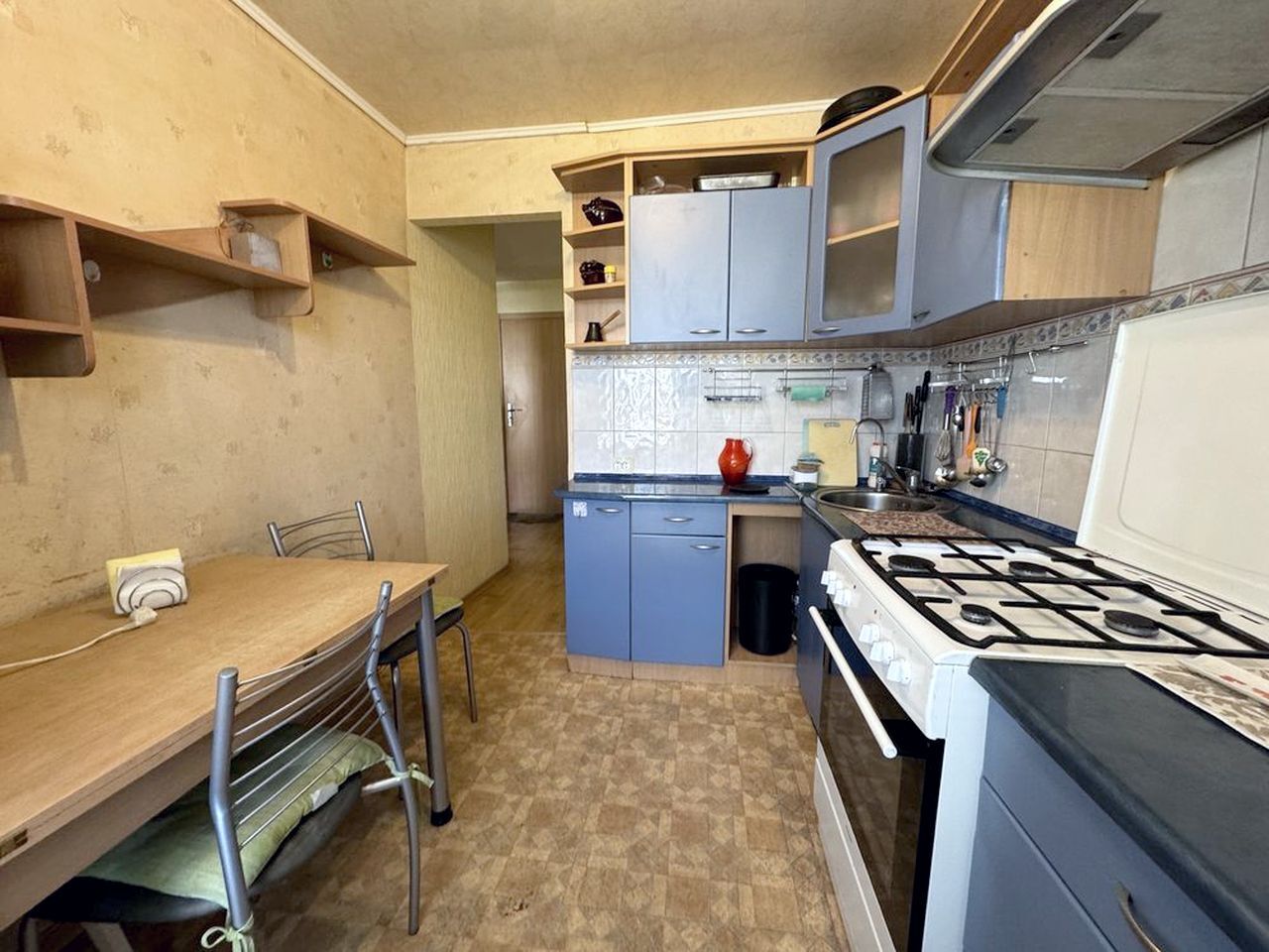 Продаж 2-кімнатної квартири 50 м², Терещенковська вул., 4
