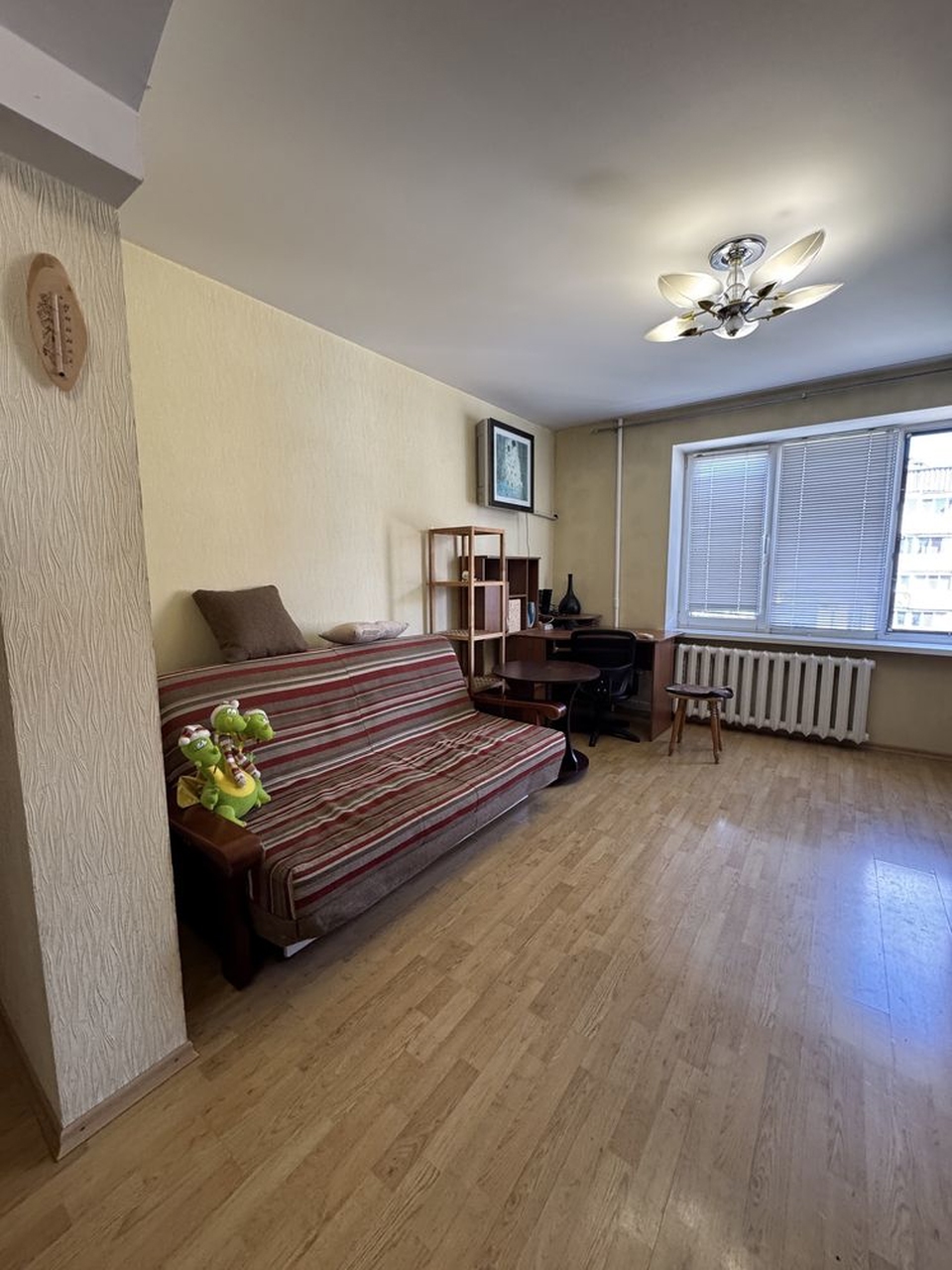 Продаж 2-кімнатної квартири 50 м², Терещенковська вул., 4