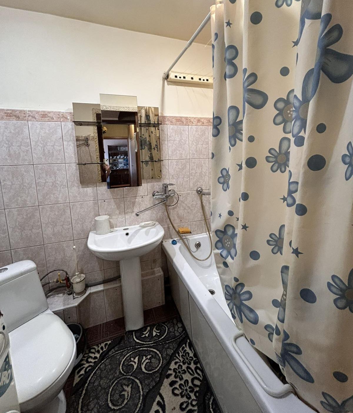 Продаж 2-кімнатної квартири 46 м², Донецьке шосе, 121
