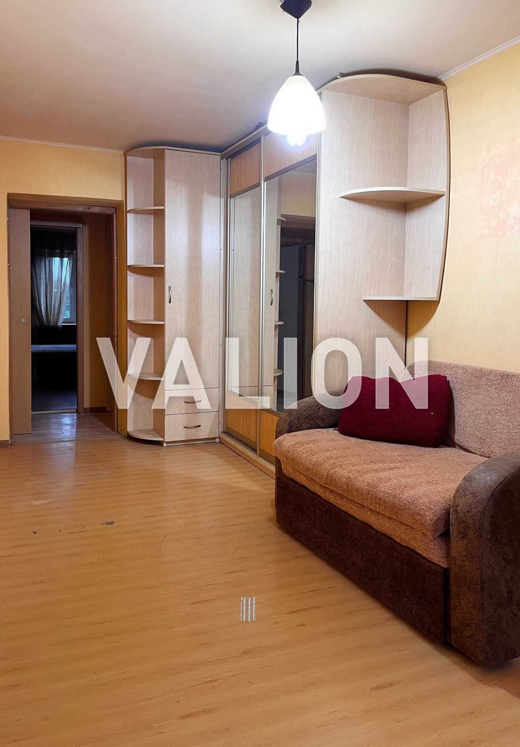 Продаж 3-кімнатної квартири 57.6 м², Курська, 18