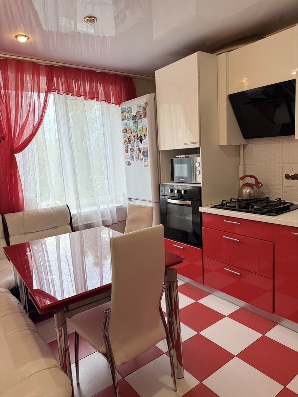 Продажа 3-комнатной квартиры 70 м², Березинская ул., 18
