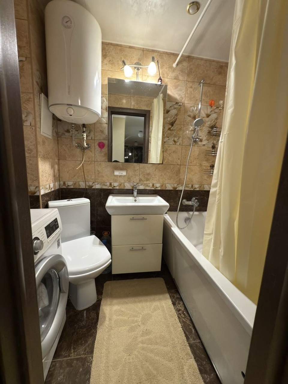 Продажа 3-комнатной квартиры 70 м², Березинская ул., 18