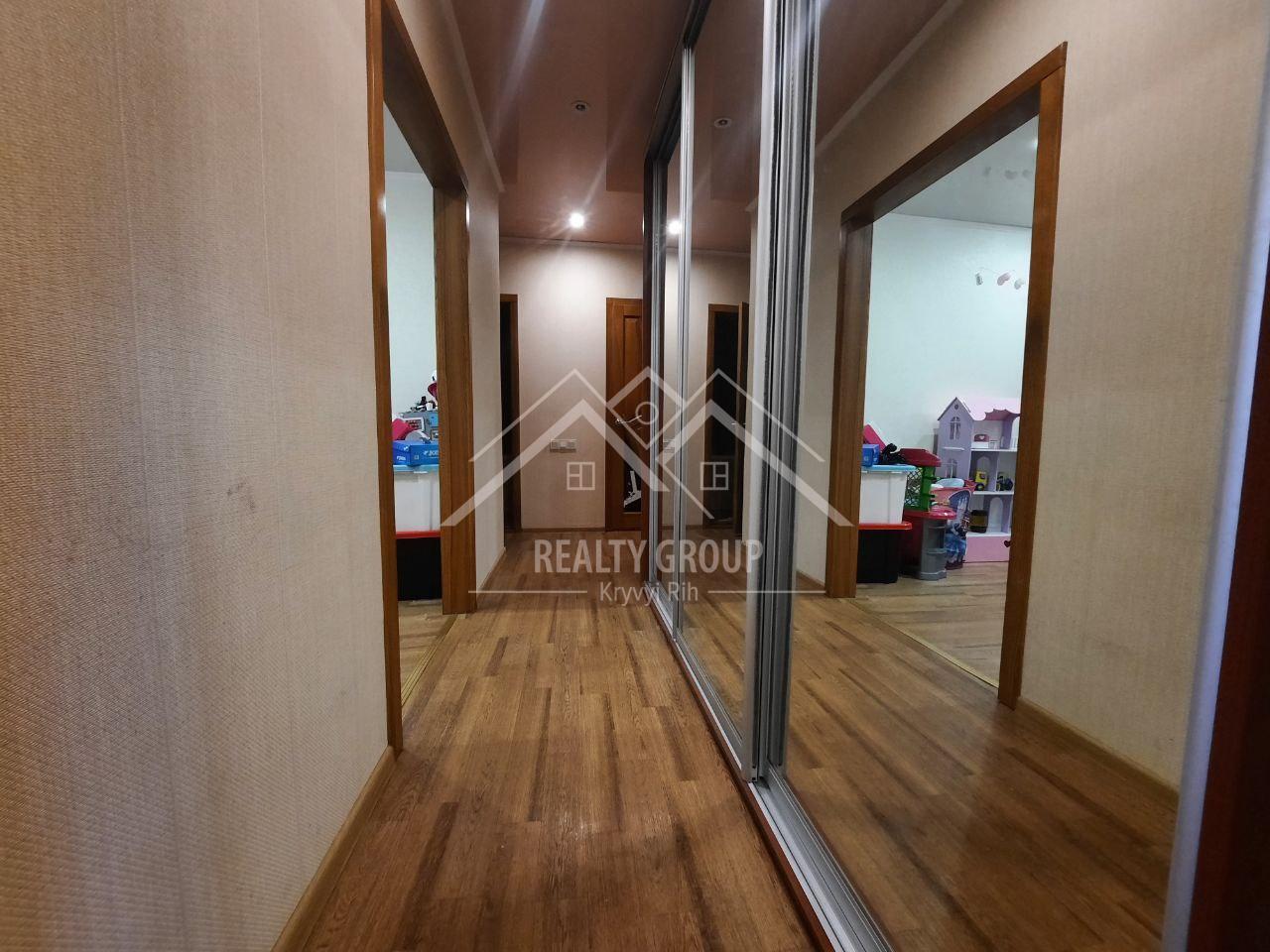 Продаж 3-кімнатної квартири 68 м², Європейський бул., 25