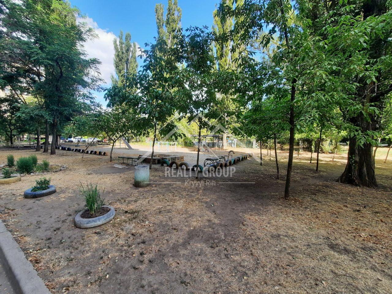 Продаж 3-кімнатної квартири 68 м², Європейський бул., 25