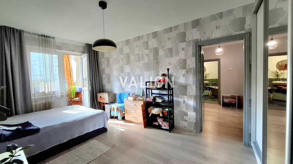 Продаж 1-кімнатної квартири 48 м², Урлівська вул., 14