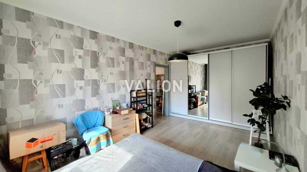Продаж 1-кімнатної квартири 48 м², Урлівська вул., 14