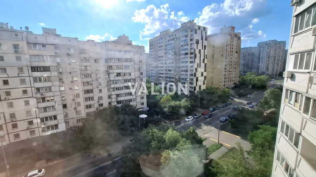 Продаж 1-кімнатної квартири 48 м², Урлівська вул., 14
