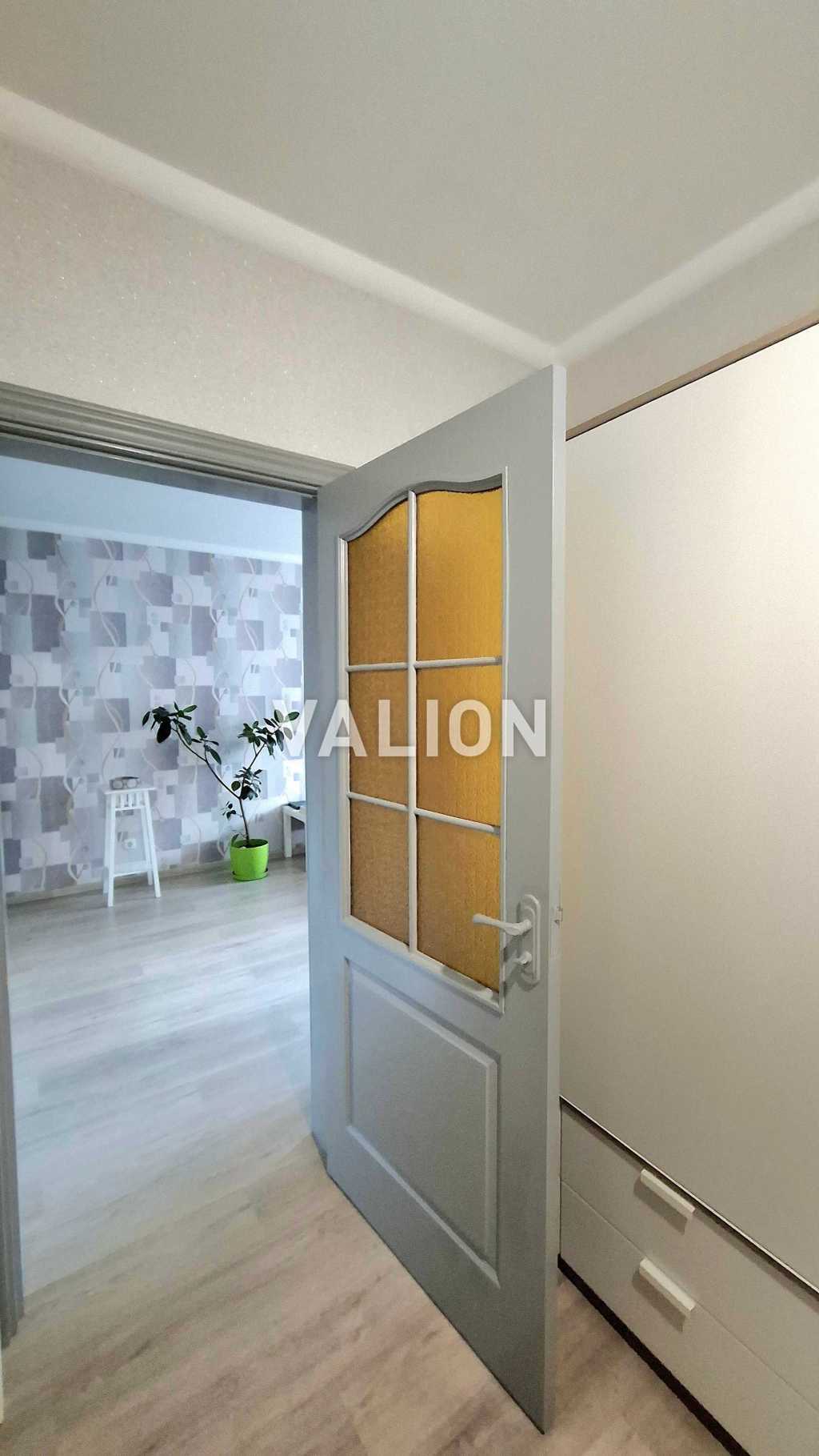 Продаж 1-кімнатної квартири 48 м², Урлівська вул., 14
