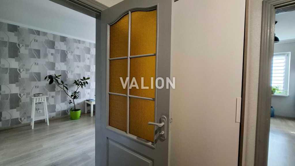 Продаж 1-кімнатної квартири 48 м², Урлівська вул., 14