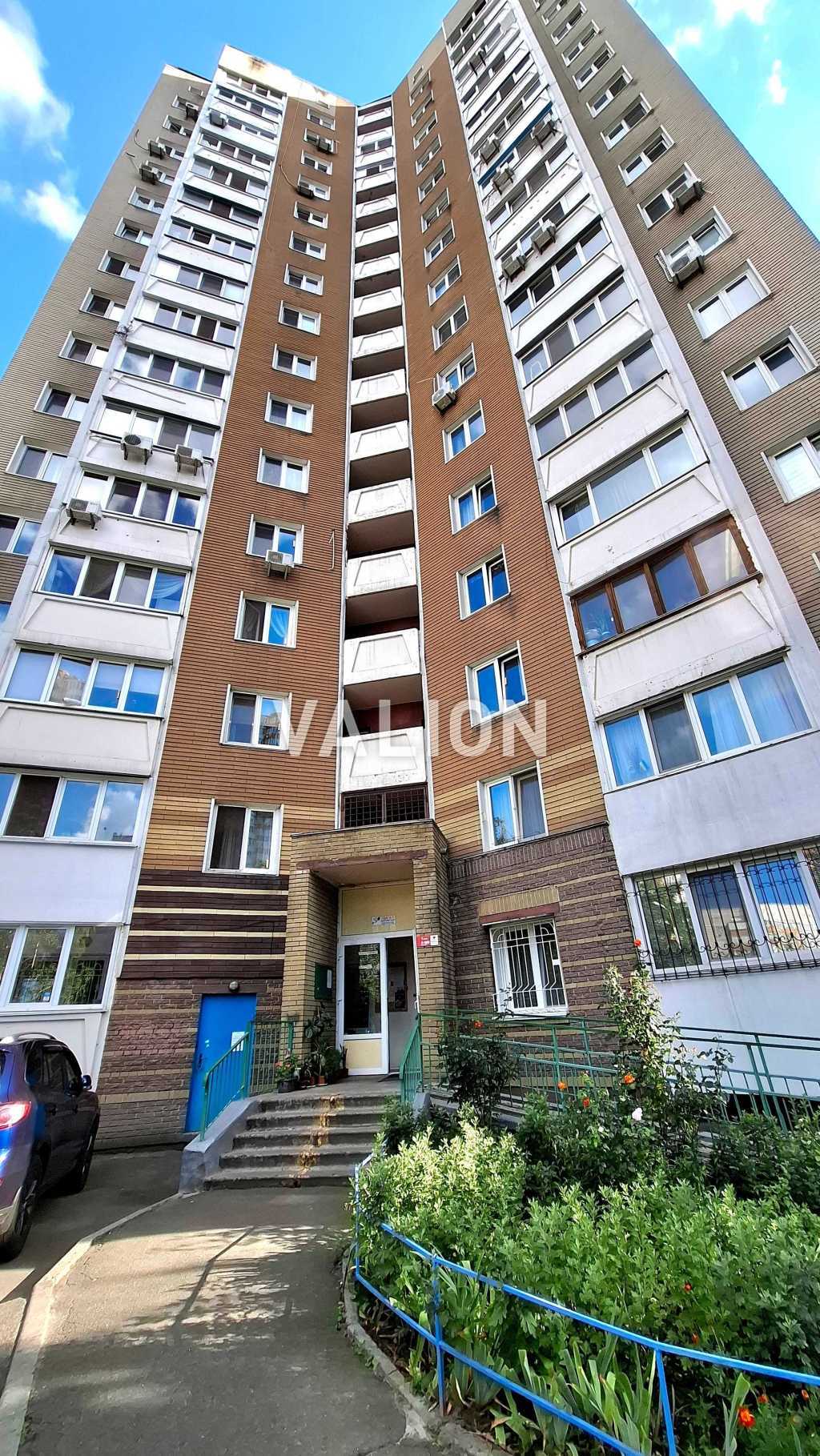 Продаж 1-кімнатної квартири 48 м², Урлівська вул., 14
