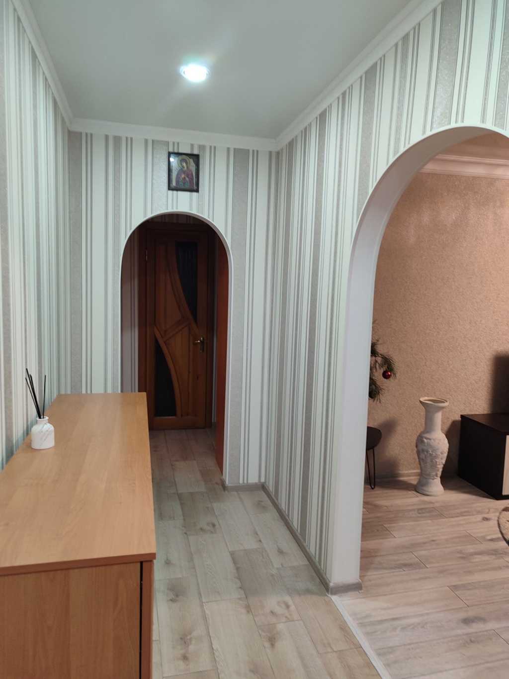 Продажа 3-комнатной квартиры 68 м², Мазура