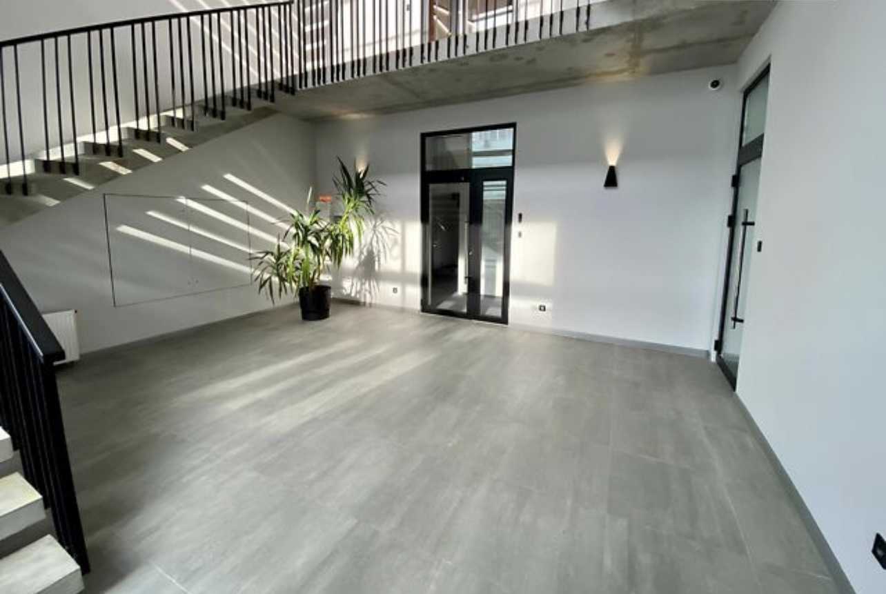 Продаж офісу 1130 м², Маршала Рибалка вул., 11