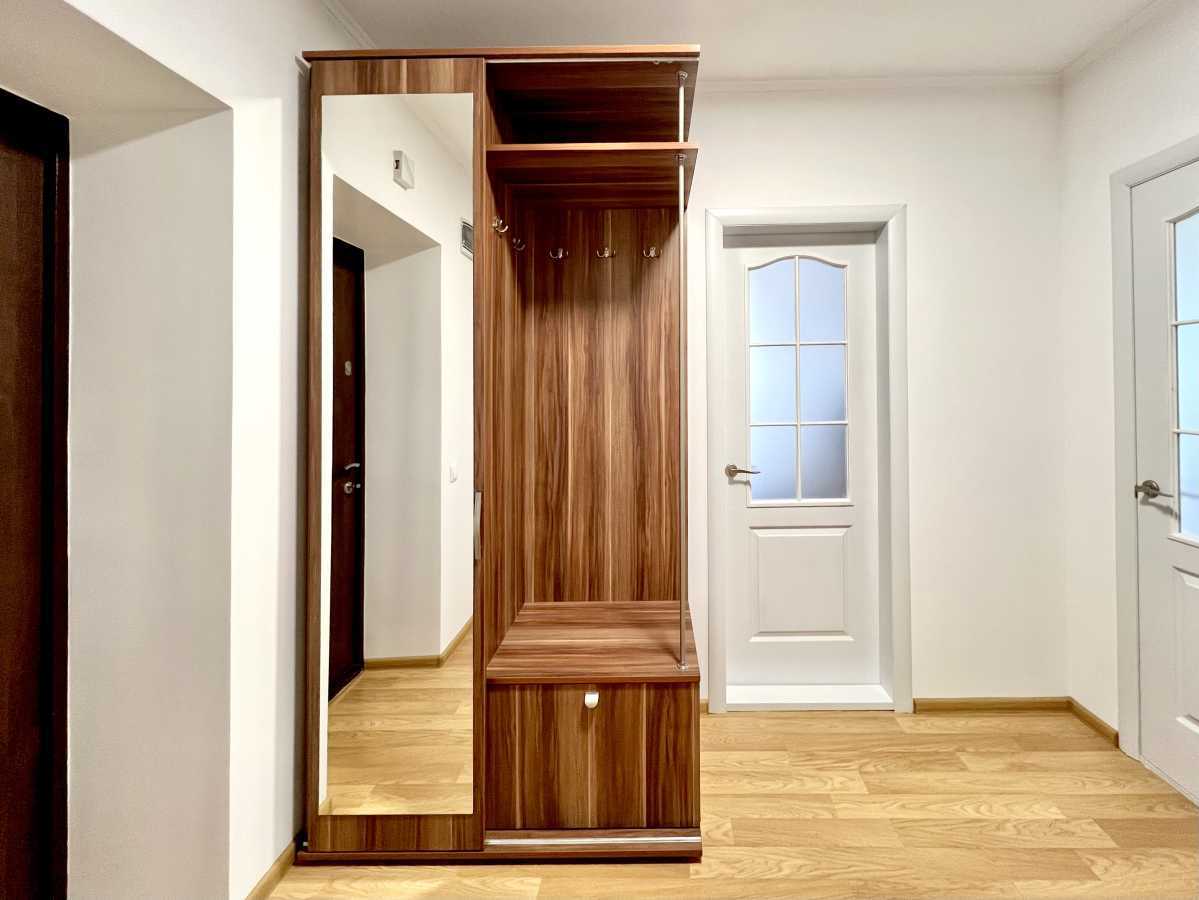 Продаж 2-кімнатної квартири 58 м², Українська вул.