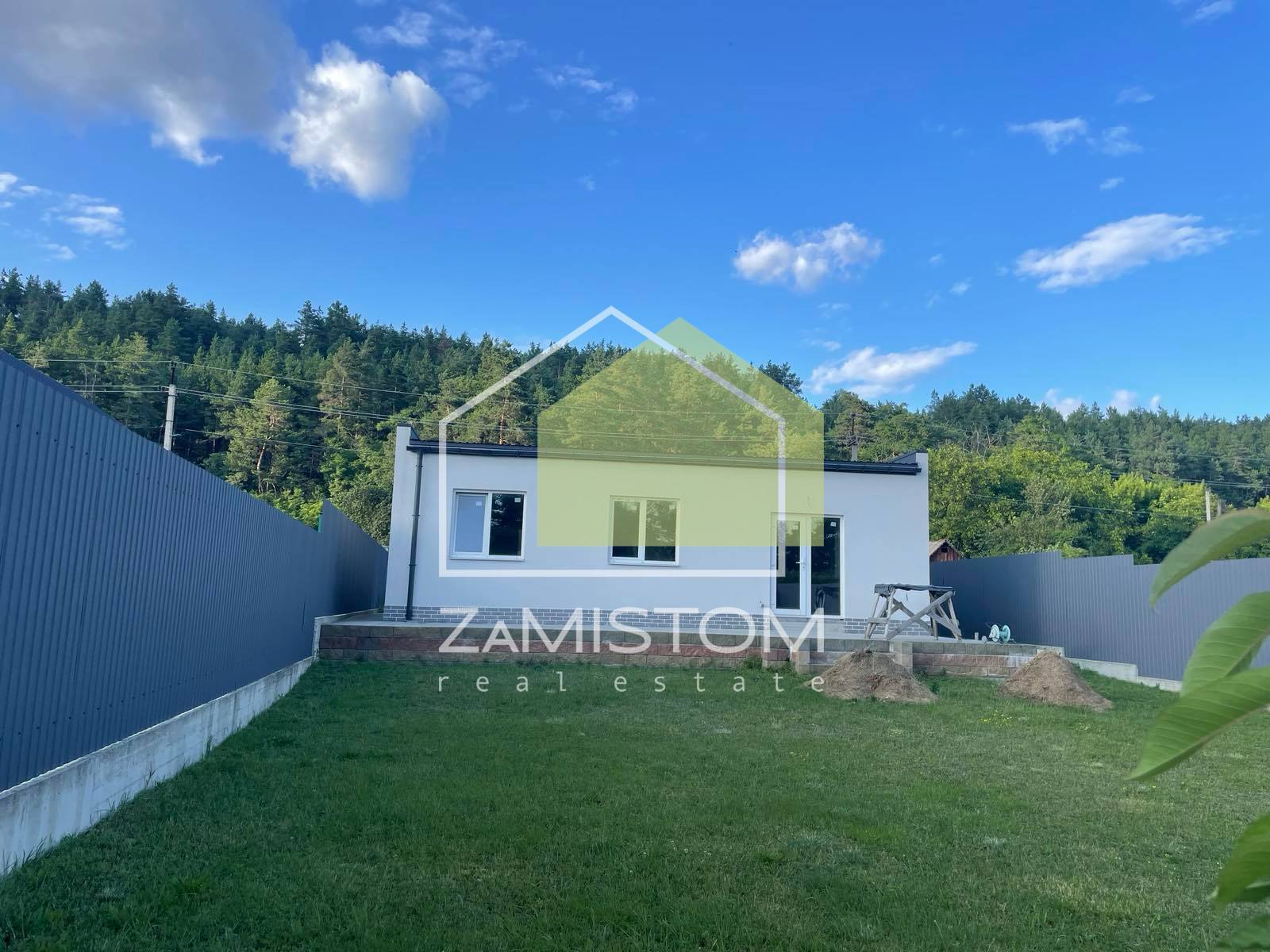 Продаж будинку 105 м²