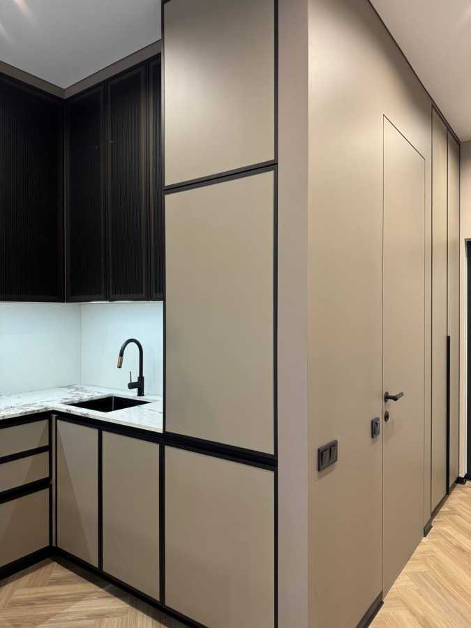 Продаж 2-кімнатної квартири 72 м², Михайла Драгомирова вул., 14а