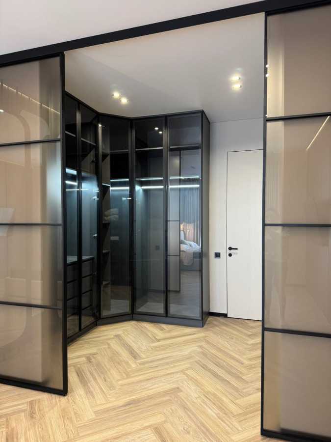 Продаж 2-кімнатної квартири 72 м², Михайла Драгомирова вул., 14а