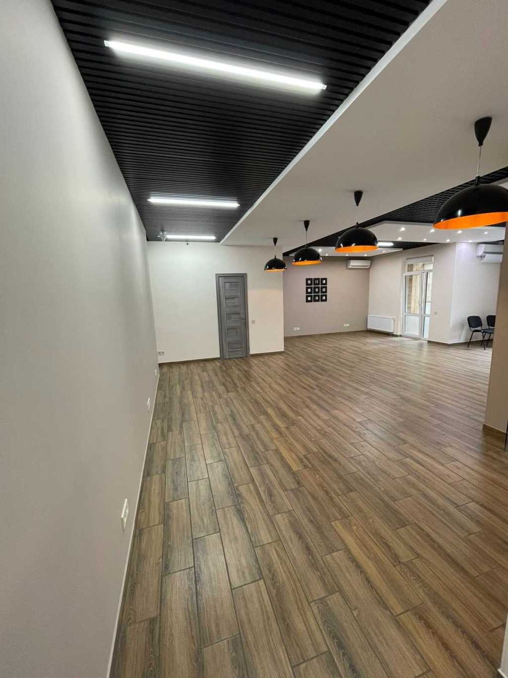 Аренда офиса 120 м², Евгения Коновальца ул., 36Е