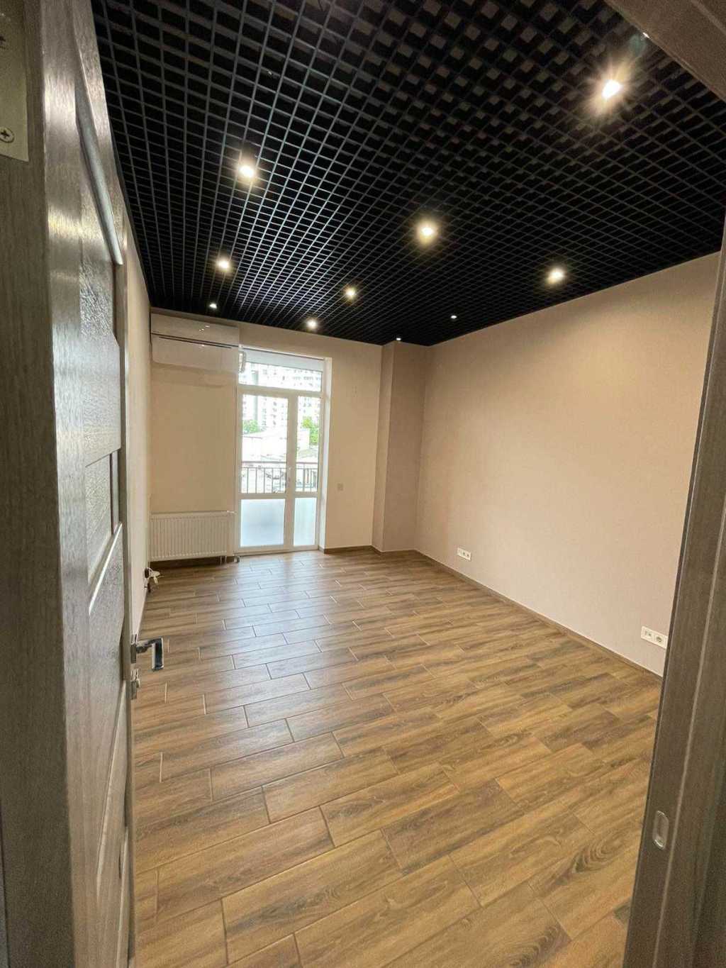 Аренда офиса 120 м², Евгения Коновальца ул., 36Е