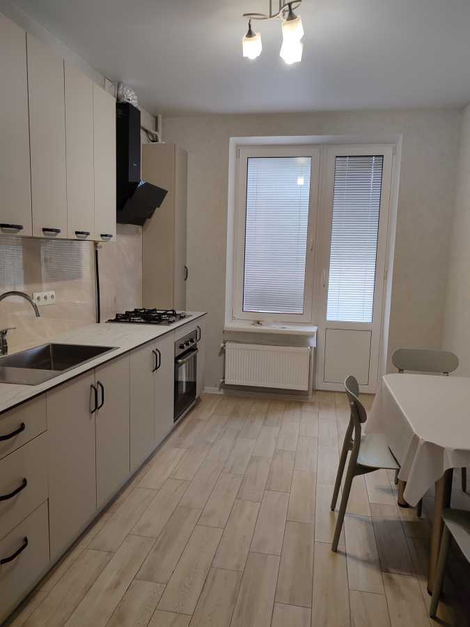 Оренда 1-кімнатної квартири 48.7 м², Радистів вул., 30