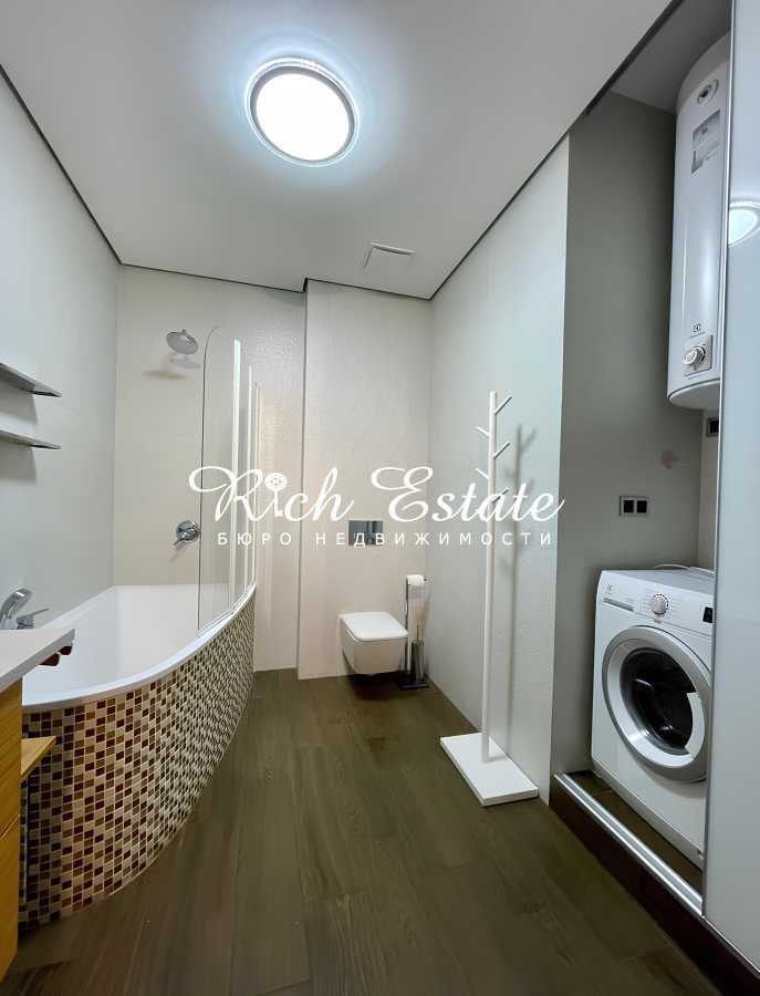 Оренда 3-кімнатної квартири 80 м², Ломоносова вул., 71З