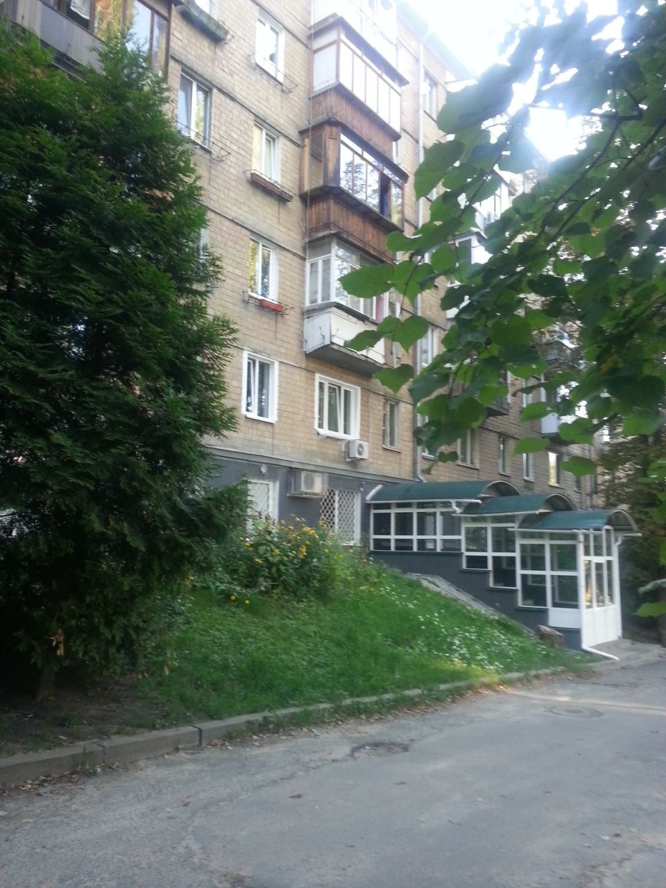 Оренда 1-кімнатної квартири 33 м², Уманська вул., 35
