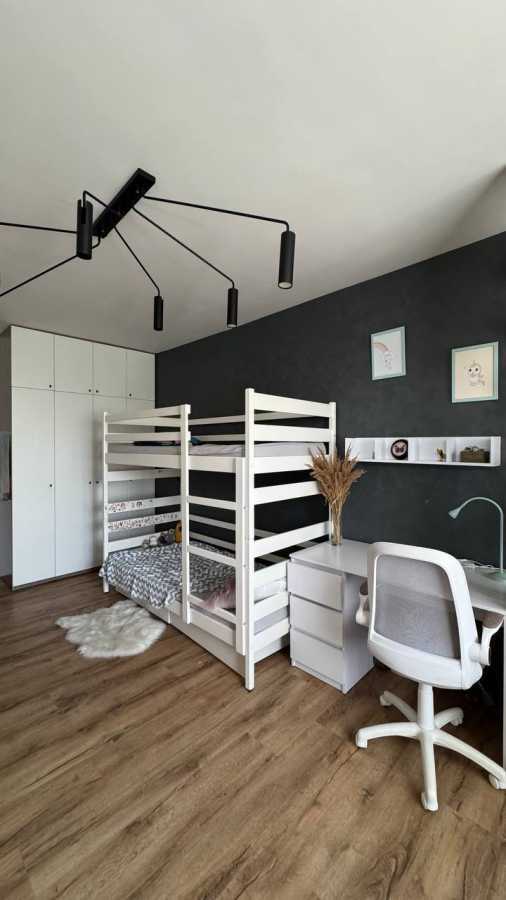 Оренда 3-кімнатної квартири 120 м², Ірпінська вул., 69А