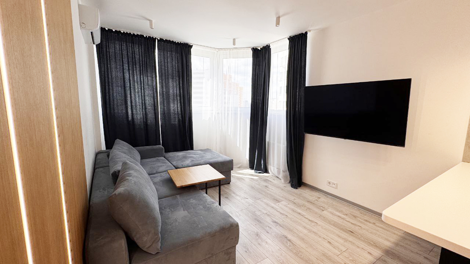 Аренда 3-комнатной квартиры 72 м², Елены Пчилки ул., 8