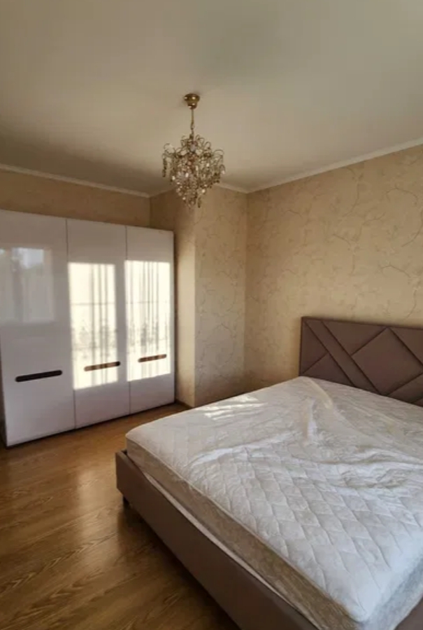 Оренда будинку 150 м², Зої Космодем'янської вул.