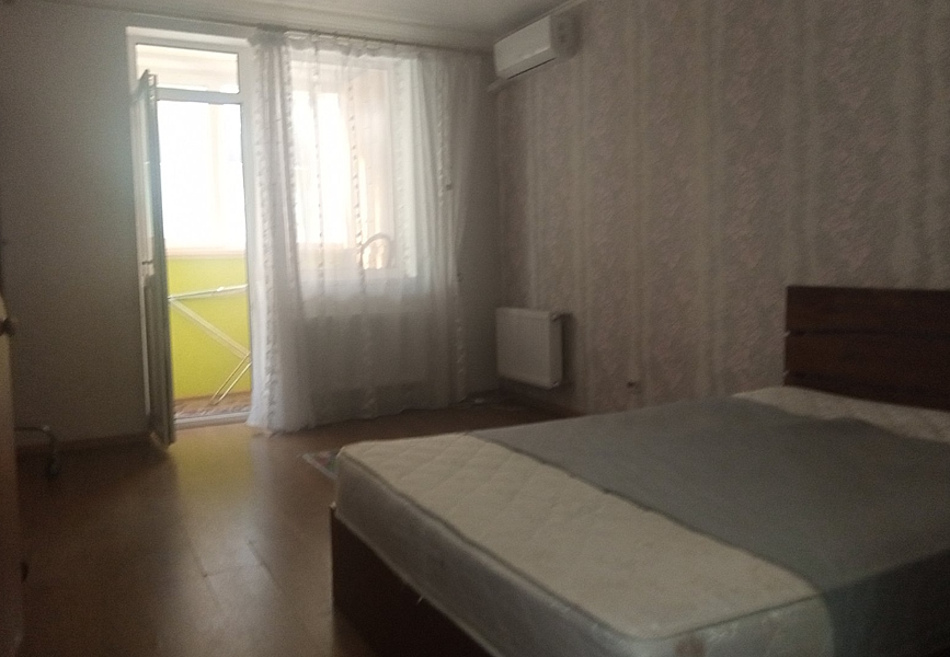 Продажа 1-комнатной квартиры 42 м², Голосеевский просп., Московський., (Павла Лі) 2
