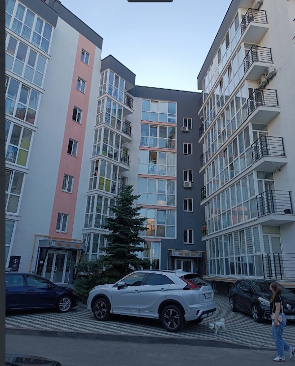 Продажа 1-комнатной квартиры 42 м², Голосеевский просп., Московський., (Павла Лі) 2