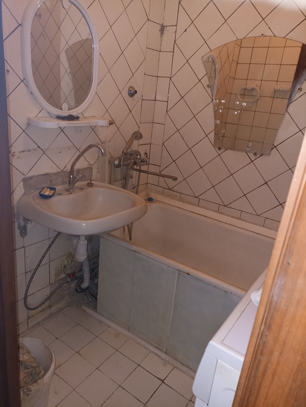 Продажа 4-комнатной квартиры 86 м²