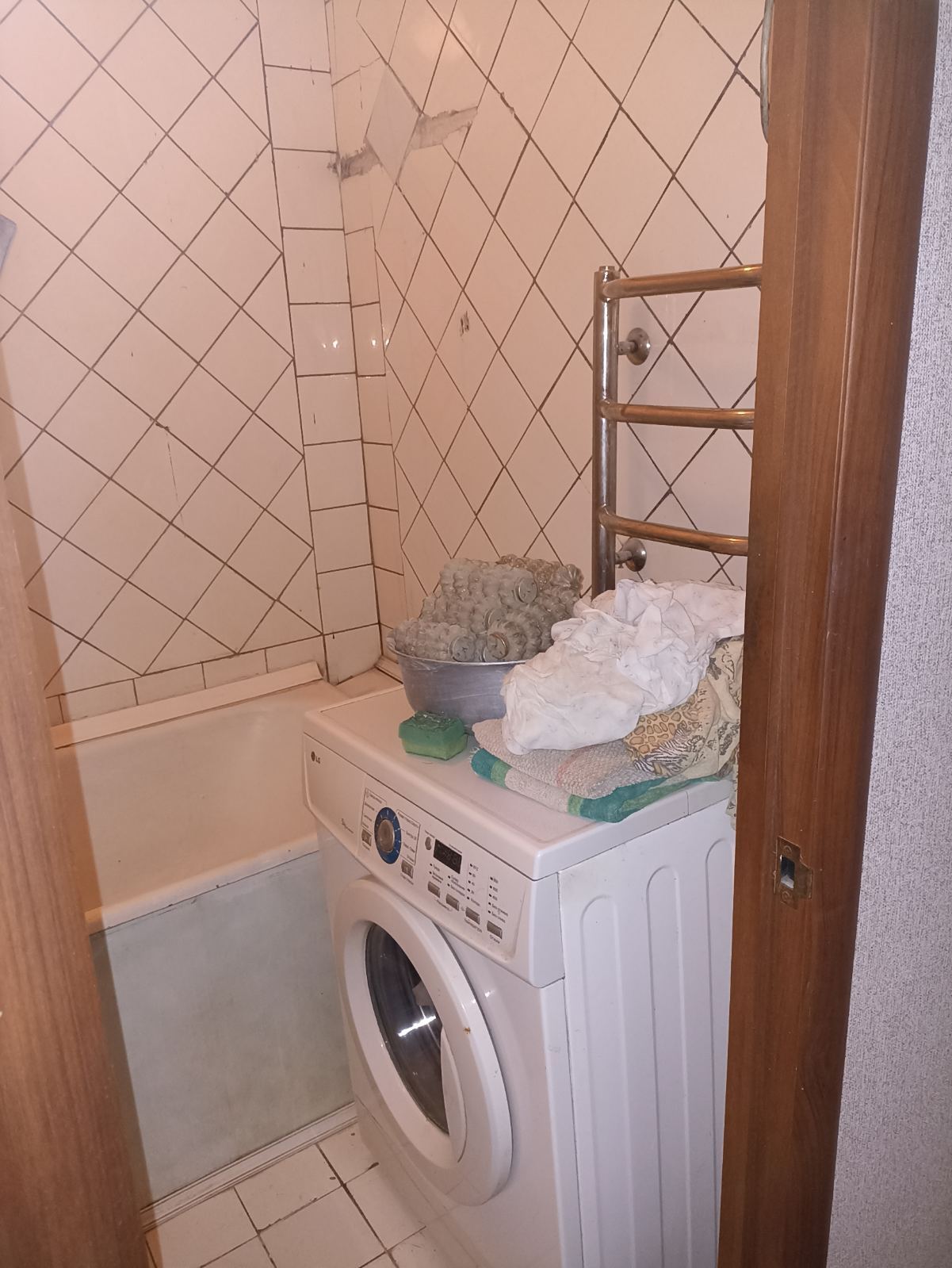 Продажа 4-комнатной квартиры 86 м²